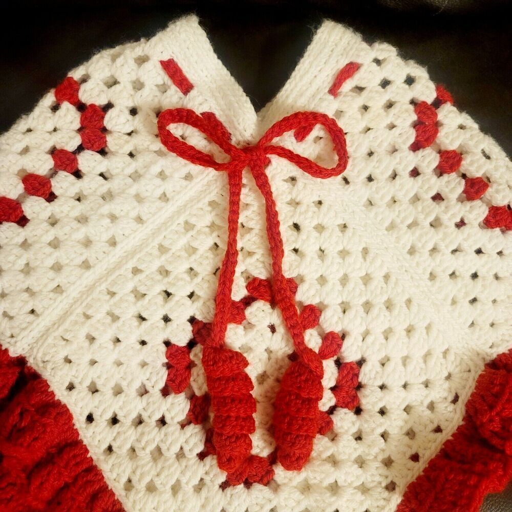 Vtg Crocheted Red White Girls Poncho Shawl Handmade Pom Poms Frill Christmas - Picture 2 of 7